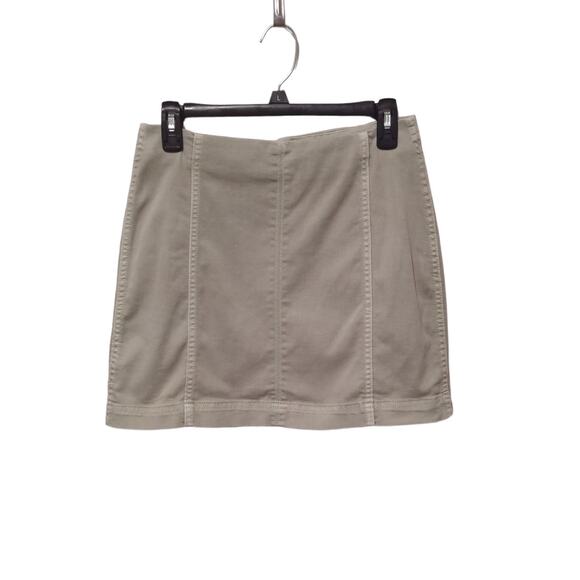 Wild Fable Light Sage Green Skirt Size 8 - Picture 1 of 4